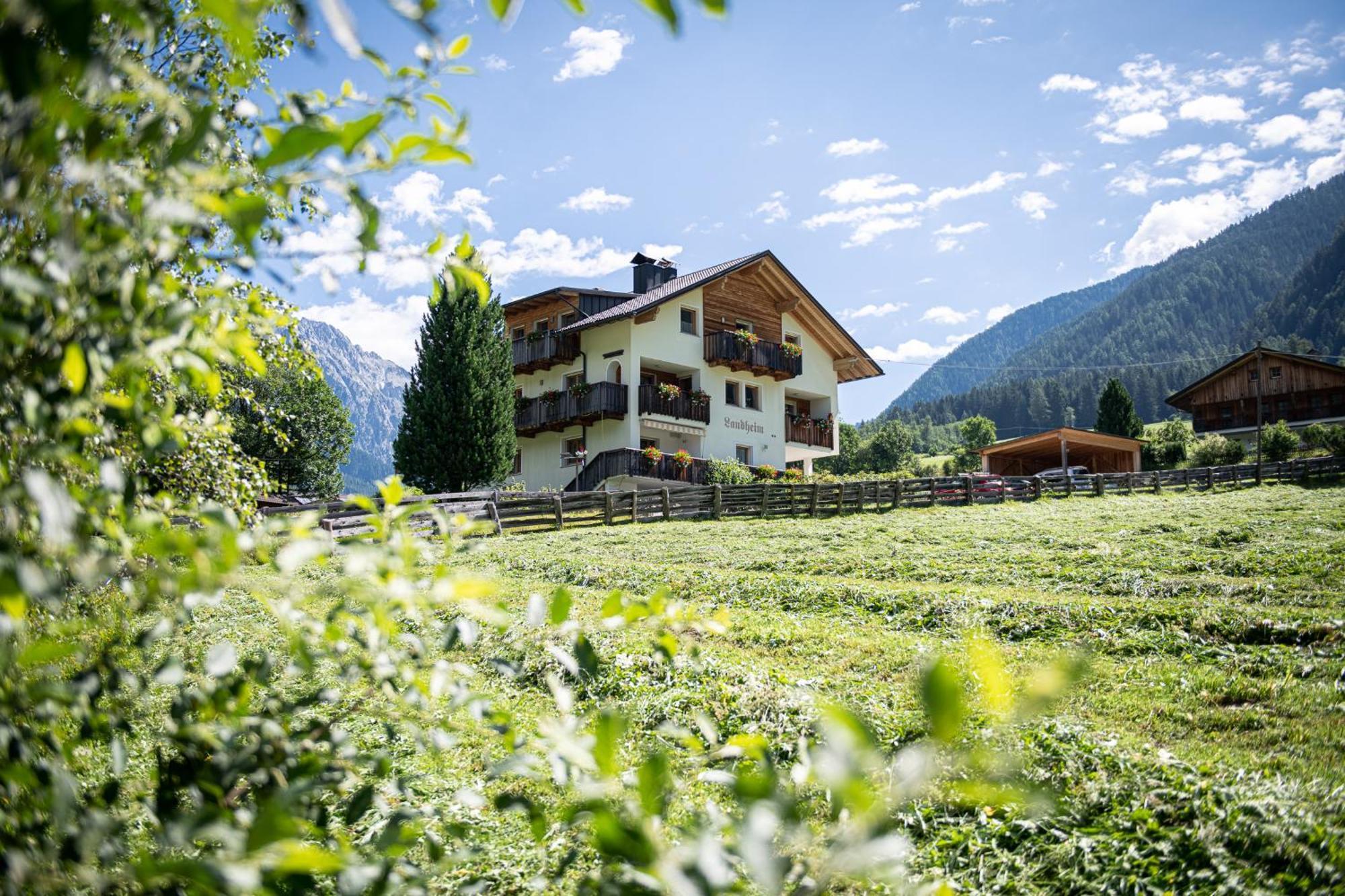 Apartments Nature Apis Landheim Anterselva di Mezzo Exterior foto